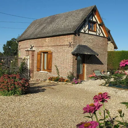 Aux 3 Nids Fleuris * Irreville